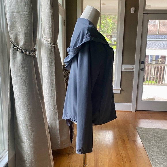 239 Victoria's Secret Windbreaker Gray high low Medium LAST CHANCE - Picture 4 of 14